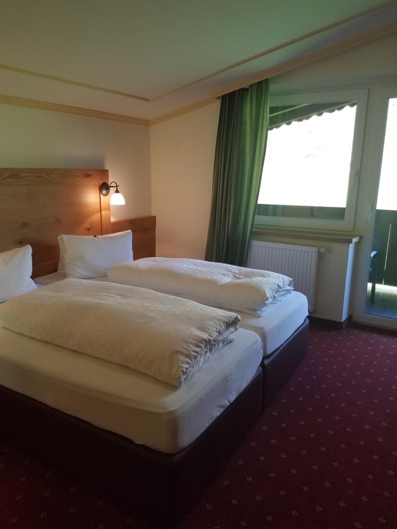 Aparthotel Hohe Bruecke มิทเทอร์ซิลล์ ภายนอก รูปภาพ