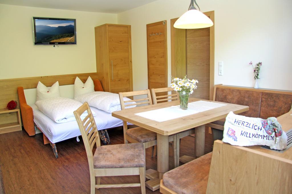 Aparthotel Hohe Bruecke มิทเทอร์ซิลล์ ภายนอก รูปภาพ