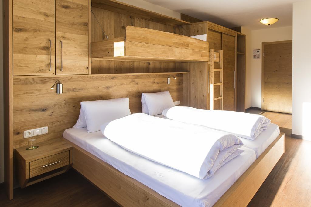 Aparthotel Hohe Bruecke มิทเทอร์ซิลล์ ภายนอก รูปภาพ
